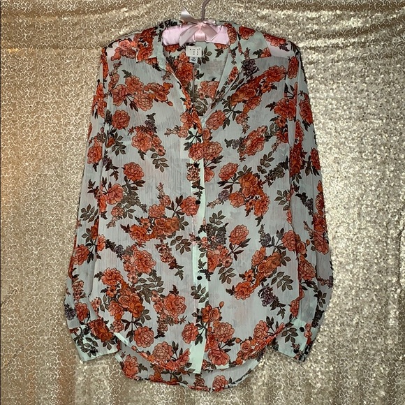 A New Day Sheer Floral Blouse - Picture 1 of 6